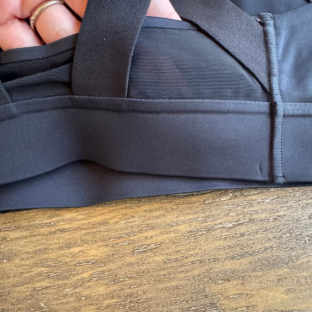 BROOKS Drive Plunge Sports Bra Size XS High Impact Black Compression Running NWT - Picture 5 of 7